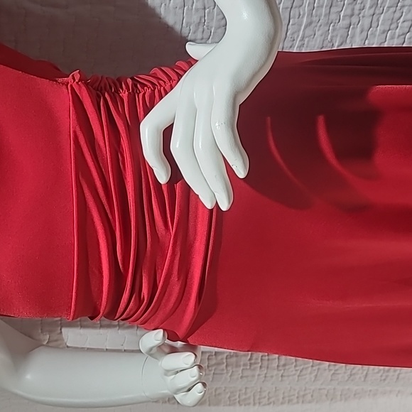 Folter Red "Bombshell" Dress - Picture 3 of 7